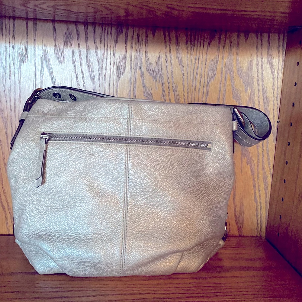 This Coach purse is in great condition.